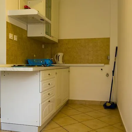 Jela 1284 Apartman *